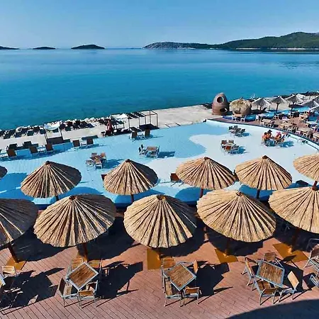 Croatia 公寓 斯里马